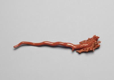 图片[2]-Coral hairpin decorated with pine, bamboo, flowers, and birds, Ch’ing dynasty-China Archive